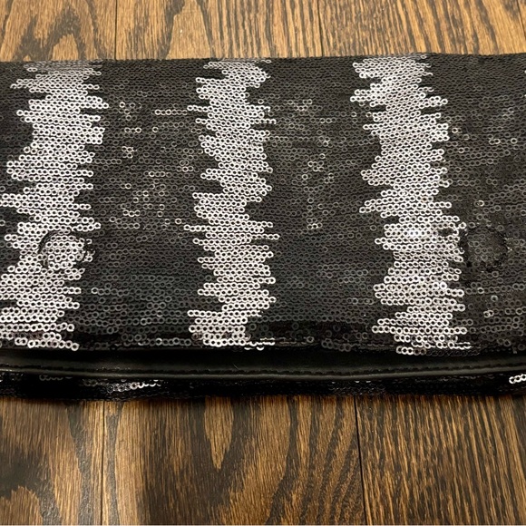 BCBGeneration Foldover Black and Silver Sequin Clutch - Picture 1 of 3